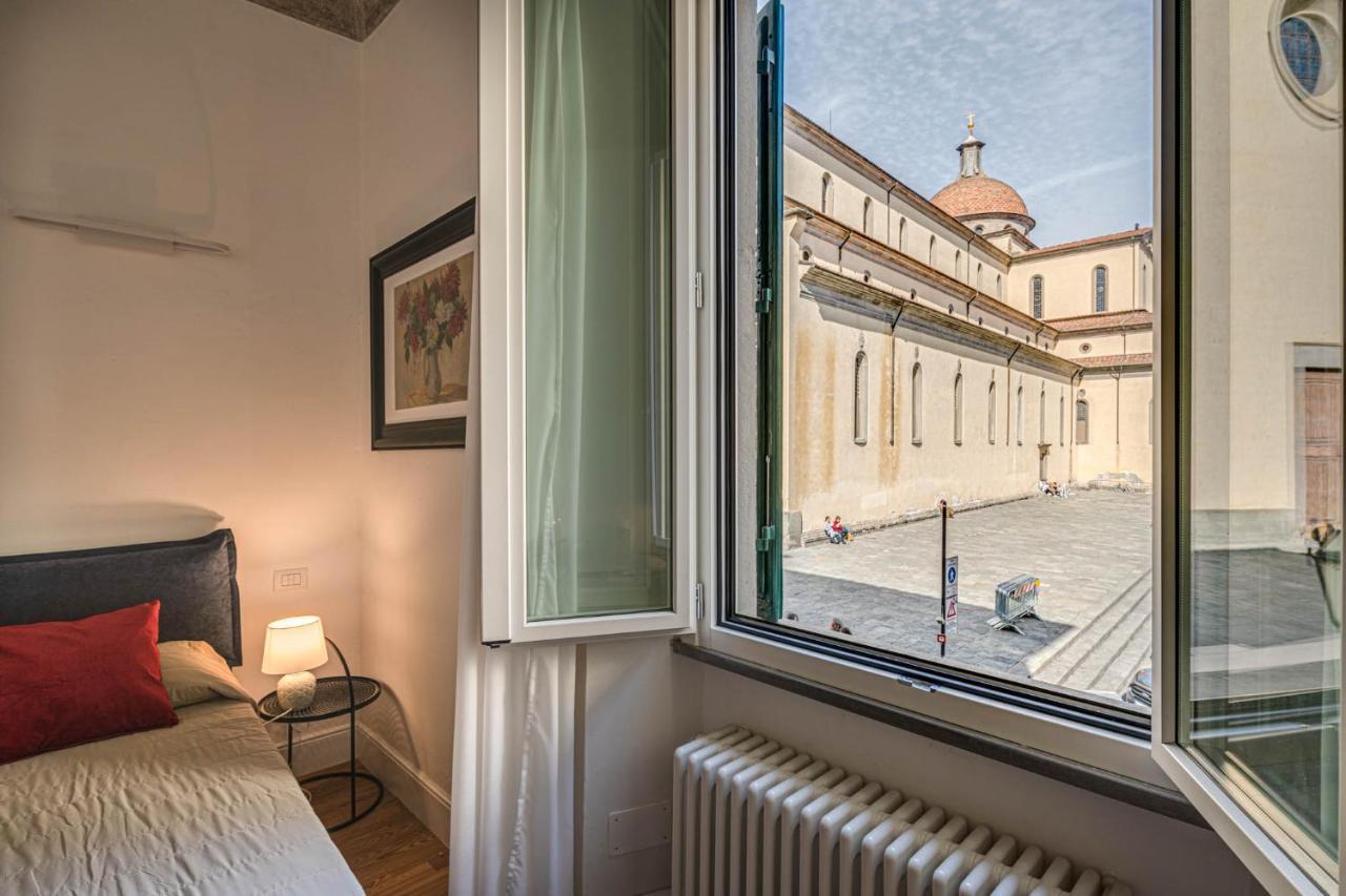 - Brunelleschi Santo Spirito * Florença